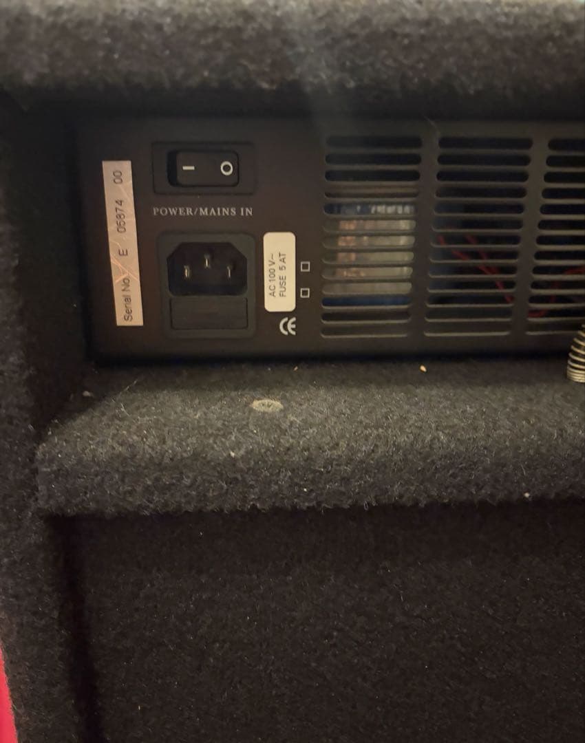 値段相談可 ベースアンプ Warwick W-TAKE12 80W