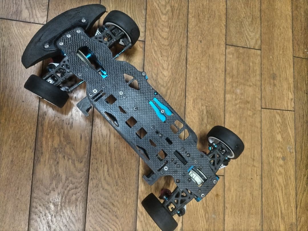 A*2様 タミヤ　TRF417x