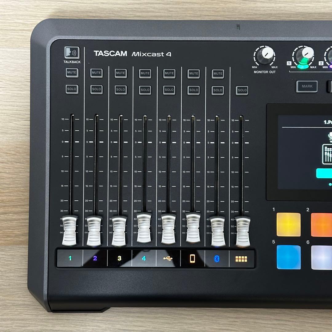 TASCAM Mixcast 4 タスカム ポッドキャスト制作ワークステーション