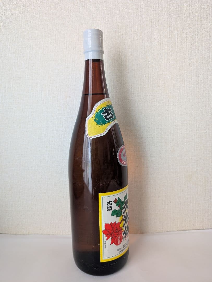 本場泡盛　久米島の久米仙　古酒43度 １８００ml