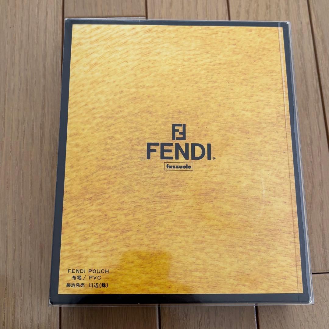 FENDI ブラック ミニバッグ