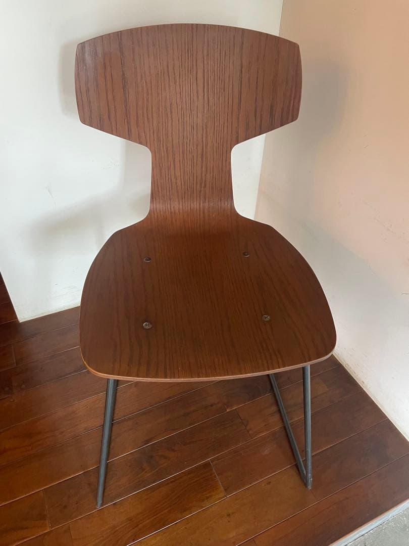 TRUCK FURNITURE / トラックファニチャー Tチェア