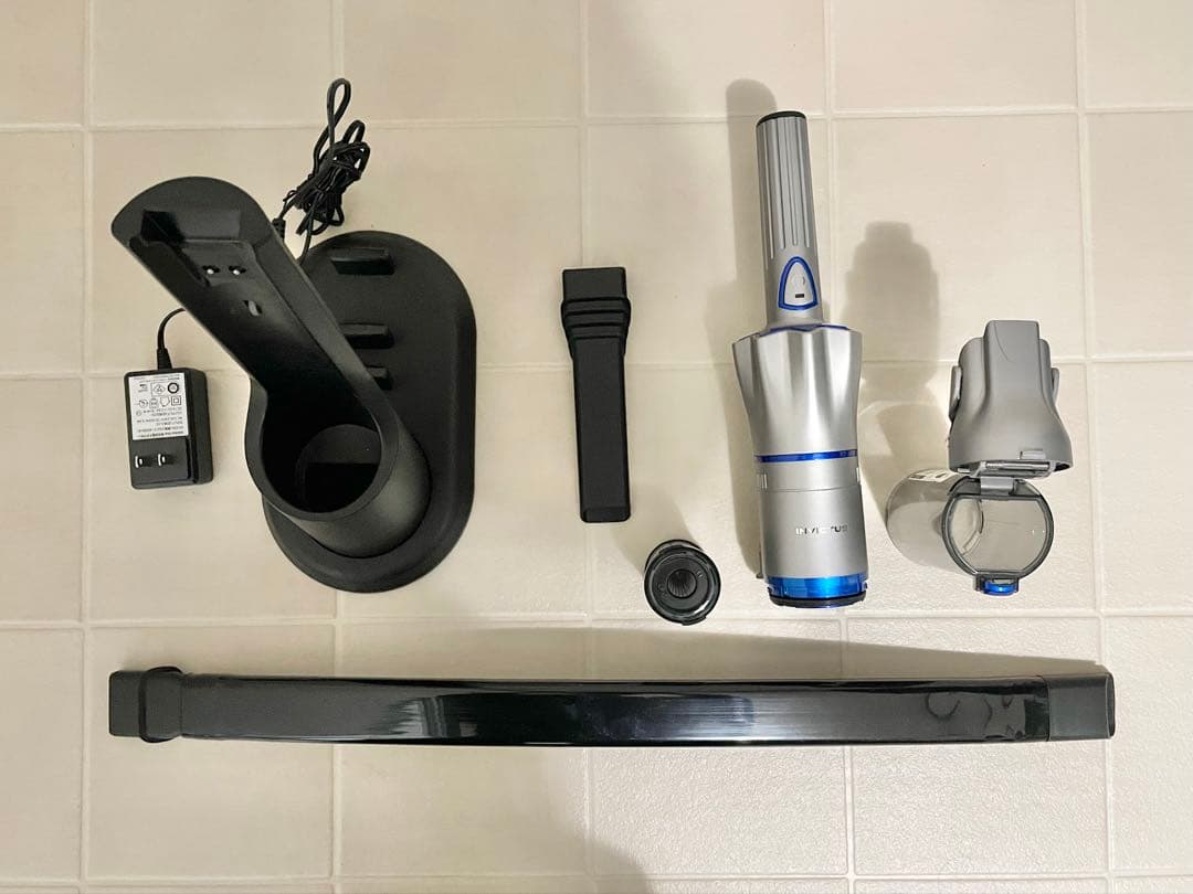 【Invictus One】超軽量コードレスクリーナー(INV-102SlL)