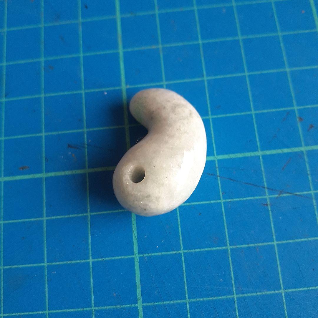 糸魚川翡翠勾玉