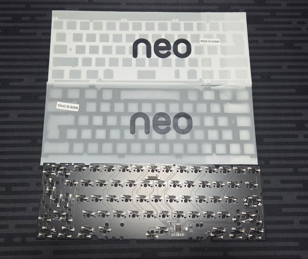 Neo60 Cu カスタムキーボード