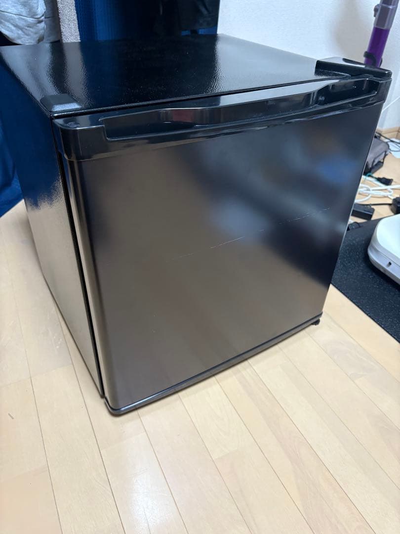 MAXZEN 冷蔵庫 小型 1ドア 46L 右開き JR046ML01GM