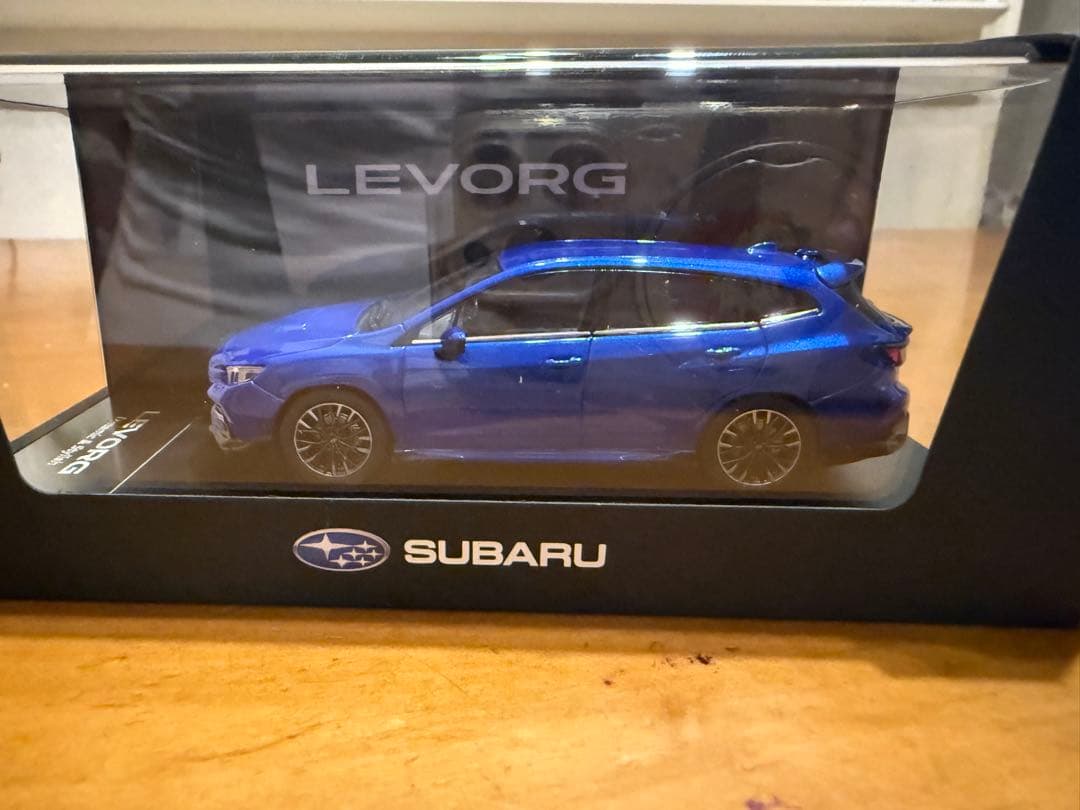 SUBARU LEVORG 1/43 ミニカーディーラー限定