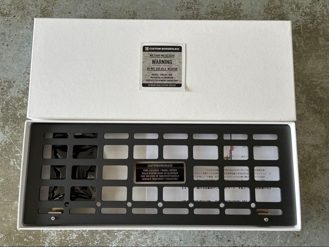 山*賊様 300円スタート！ CUSTOM BORDERLESS 《SPIDER