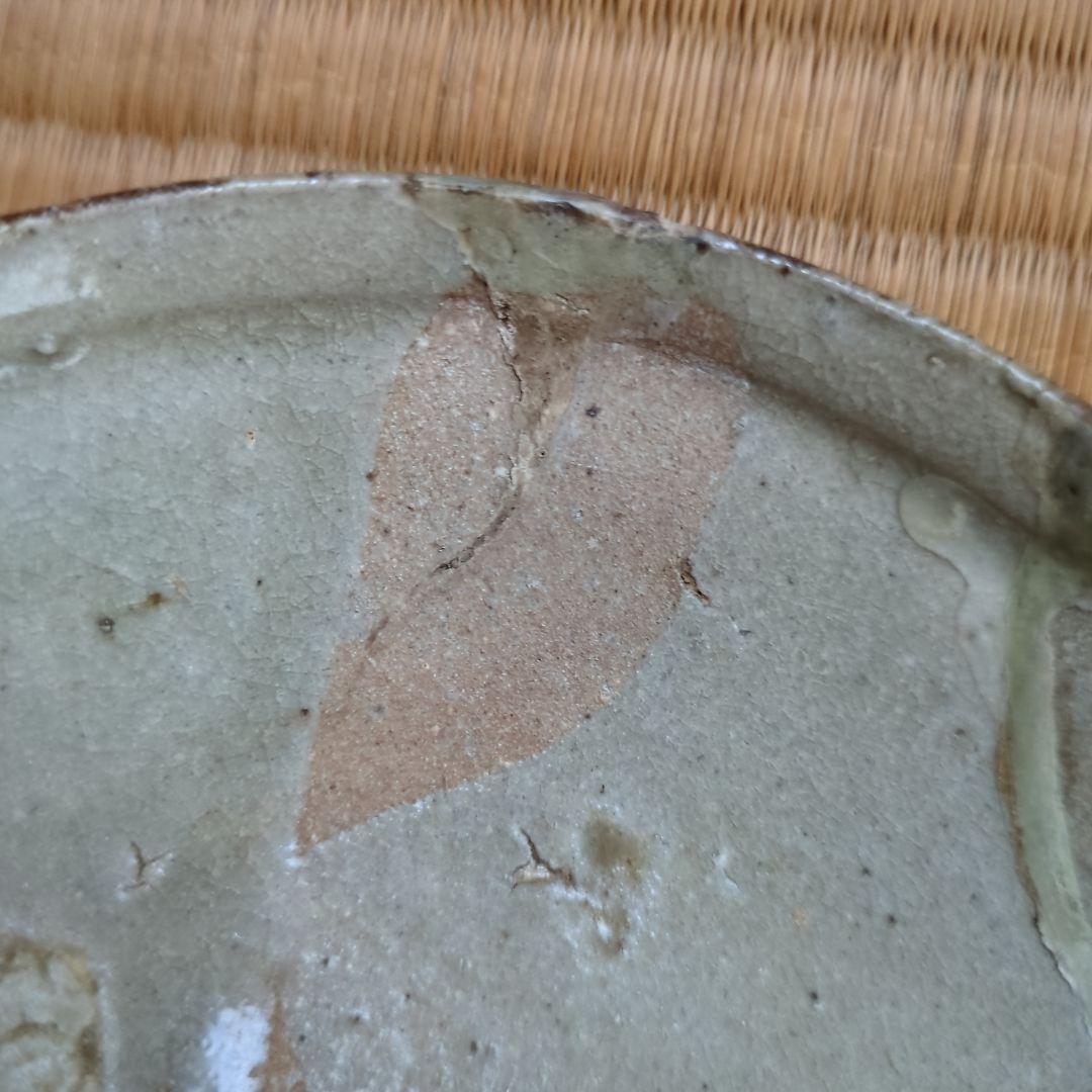 陶器製円形皿 木箱付き 古唐津茶碗　桃山時代　発掘品　骨董品　古美術　皮鯨　馬盥