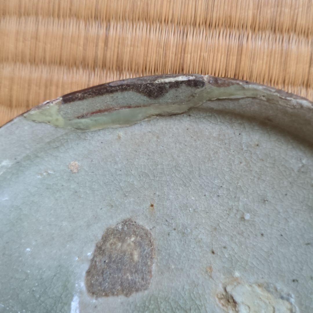 陶器製円形皿 木箱付き 古唐津茶碗　桃山時代　発掘品　骨董品　古美術　皮鯨　馬盥