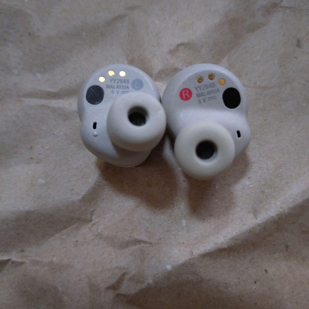 SONY WF-1000XM4　Bluetooth　ワイヤレス　イヤホン