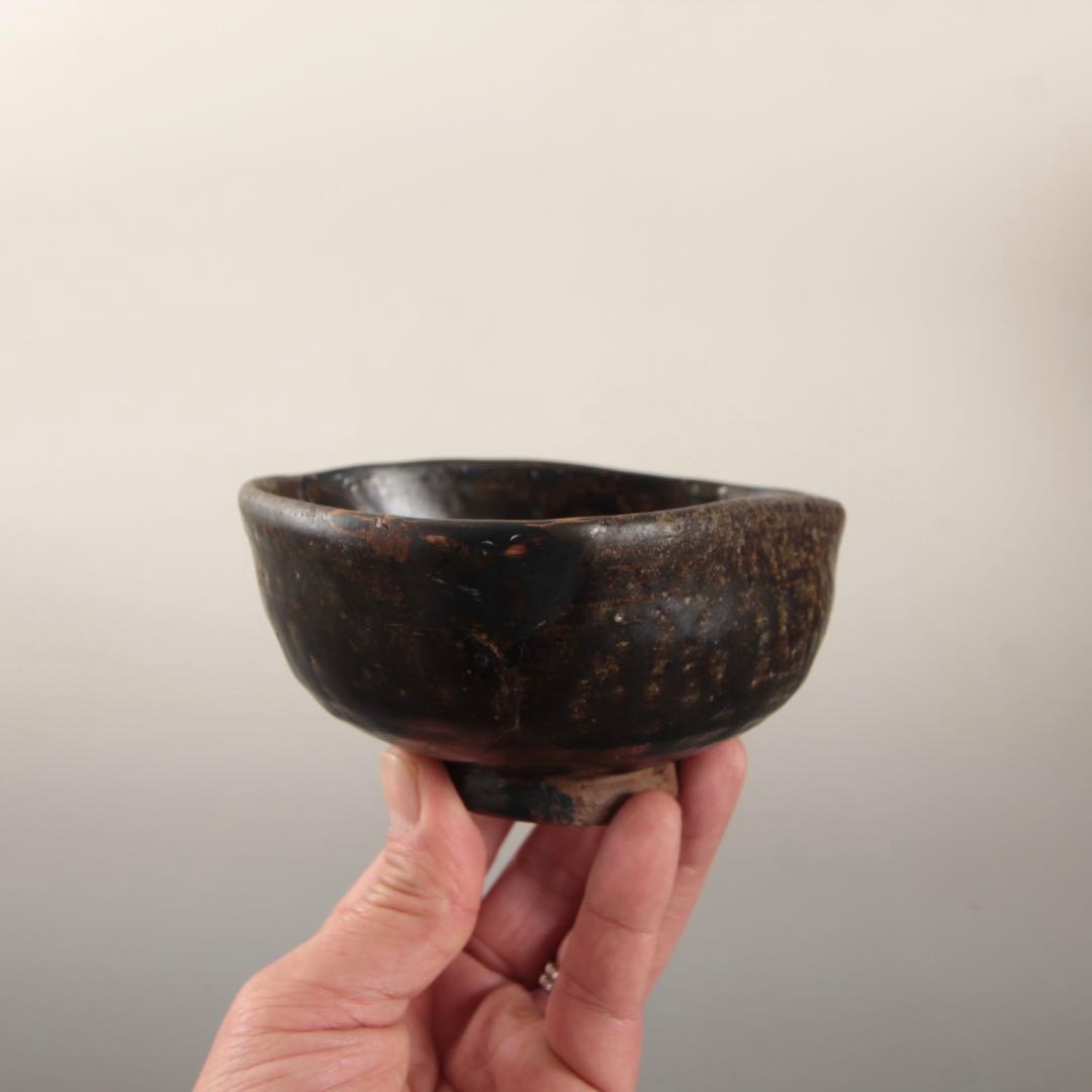 黒唐津 茶碗 17世紀 古唐津 茶道具 古美術 古道具 アンティーク