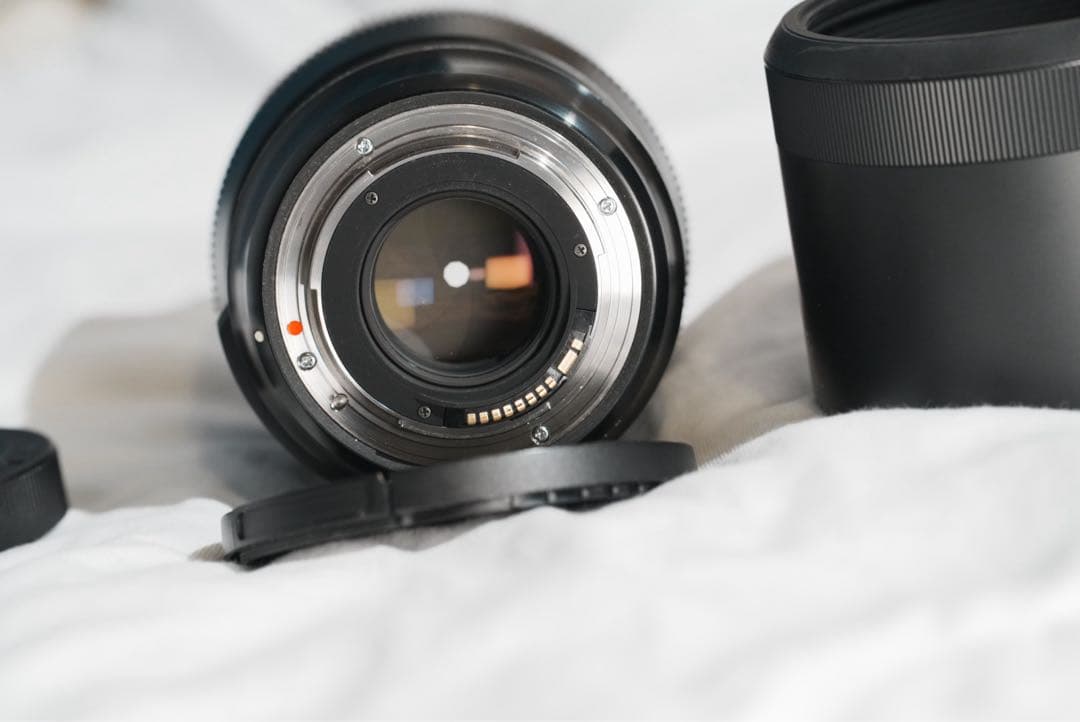 SIGMA 135mm F1.8 DG HSM Art レンズ　EFマウント