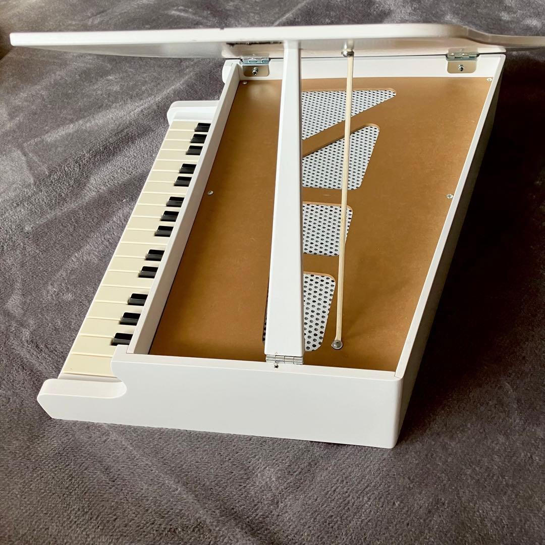 カワイ　イマジナリウム　グランドピアノ ホワイト　32鍵　直営店限定　日本製