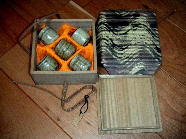 ♥黄瀬戸 （ 灰釉 ） ぐい呑み　５個 セット　ぐい飲み　骨董品