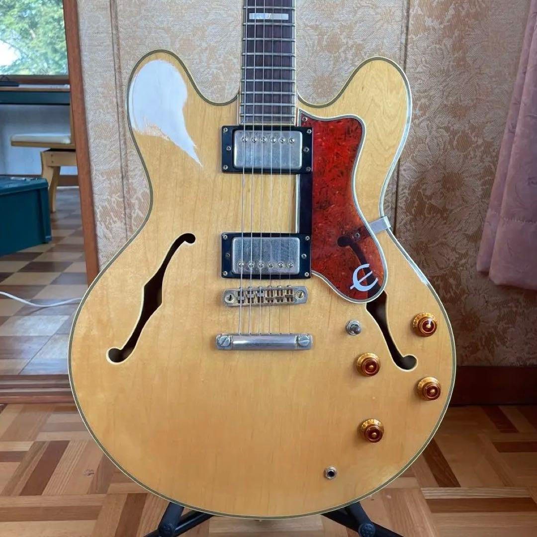 エピフォン　シェラトン