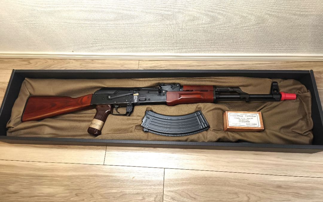 東京マルイ　AKM ガスブローバックマシンガン 未使用