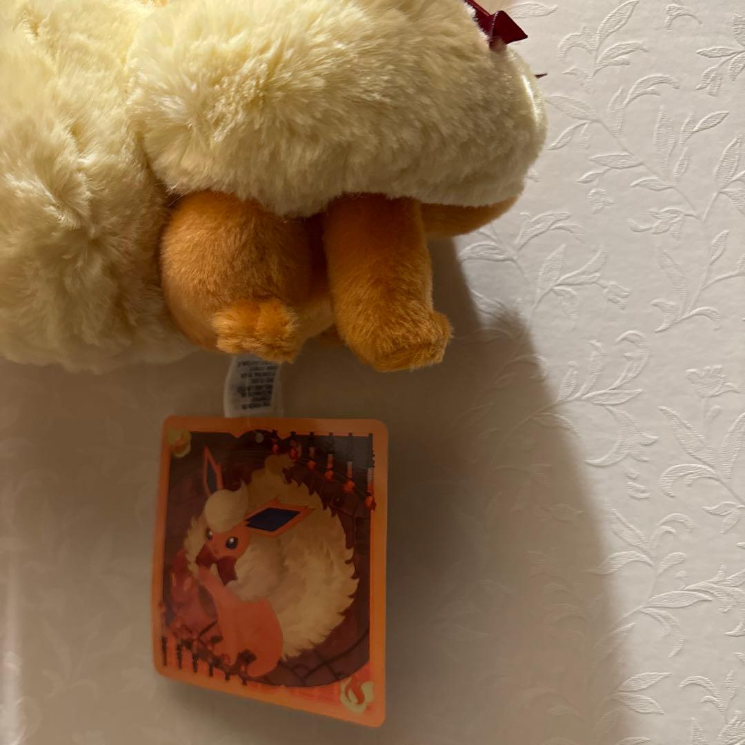 新品　タグ付き　ブースター　ぬいぐるみ　イーブイコレクション　ポケモンセンター