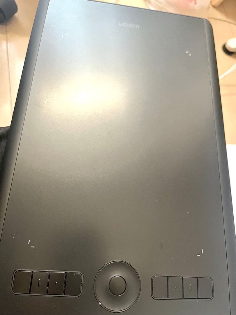 Wacom Intuos Pro (PTH-860) ペンタブレット本体