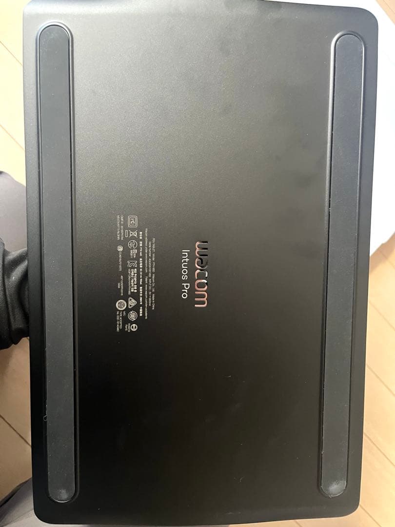 Wacom Intuos Pro (PTH-860) ペンタブレット本体