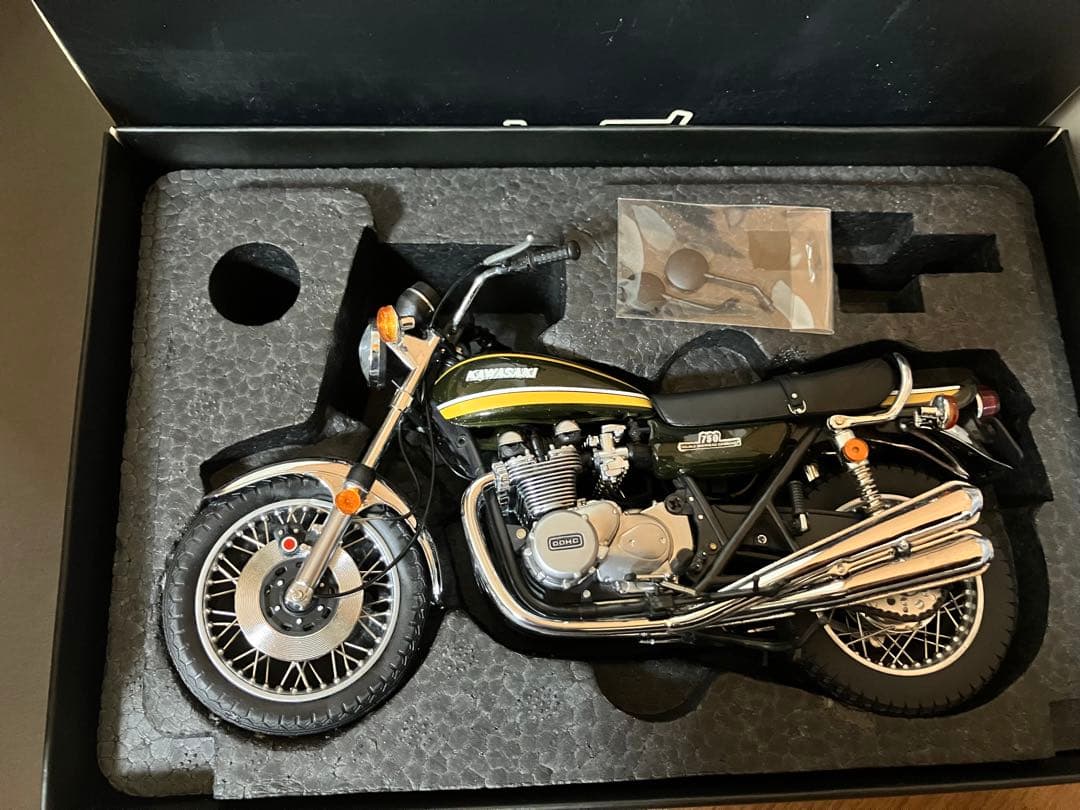 ウィッツ 1/12 カワサキ 750RS Z2 ZⅡ＋初代キリン プロローグ