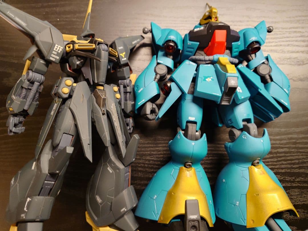 ガンプラ RE/100 塗装済みセット