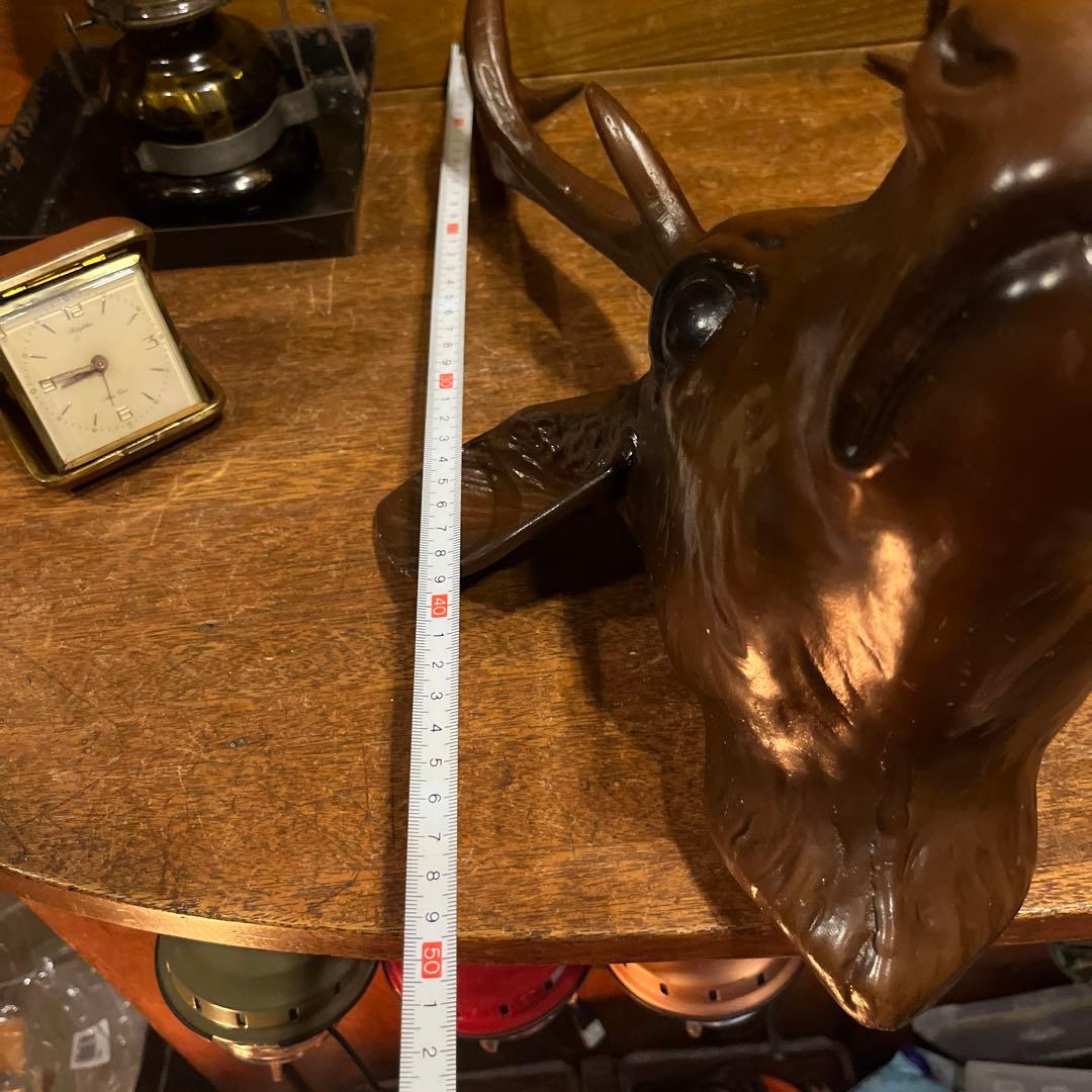 ヴィンテージ　金属鹿飾り