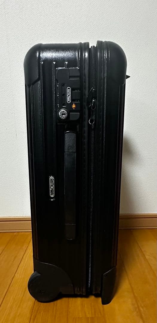 リモワ　32L スーツケース　機内持込