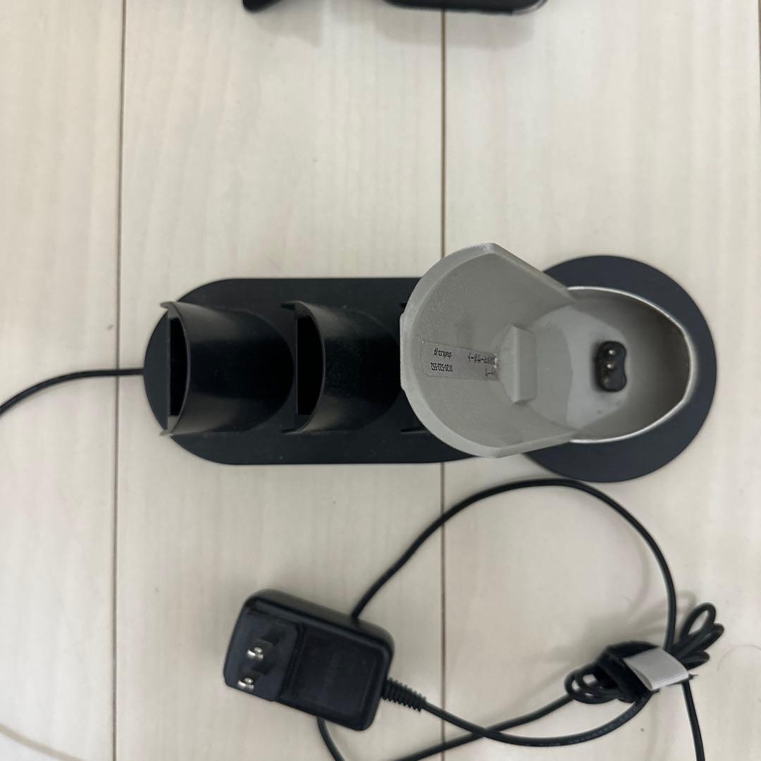 Shark EVOPOWER EX 充電式ハンディクリーナー　WV406JGG