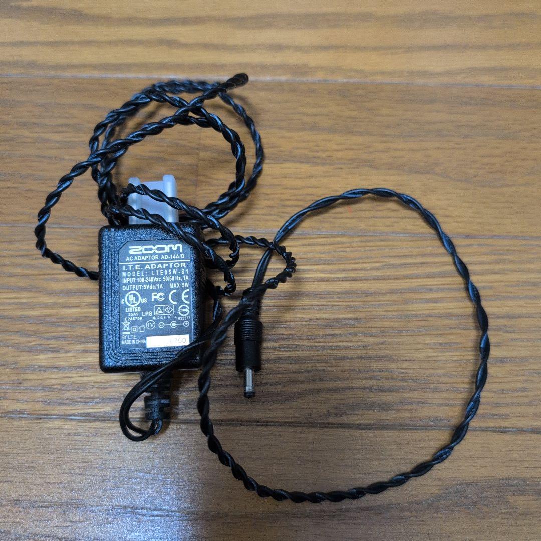 ZOOM H4n ハンディレコーダー