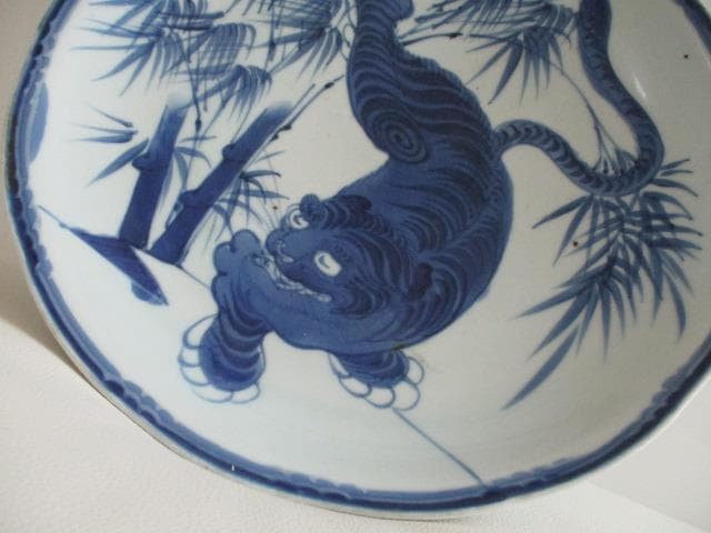 古伊万里　染付　虎図　大皿　29.5cm