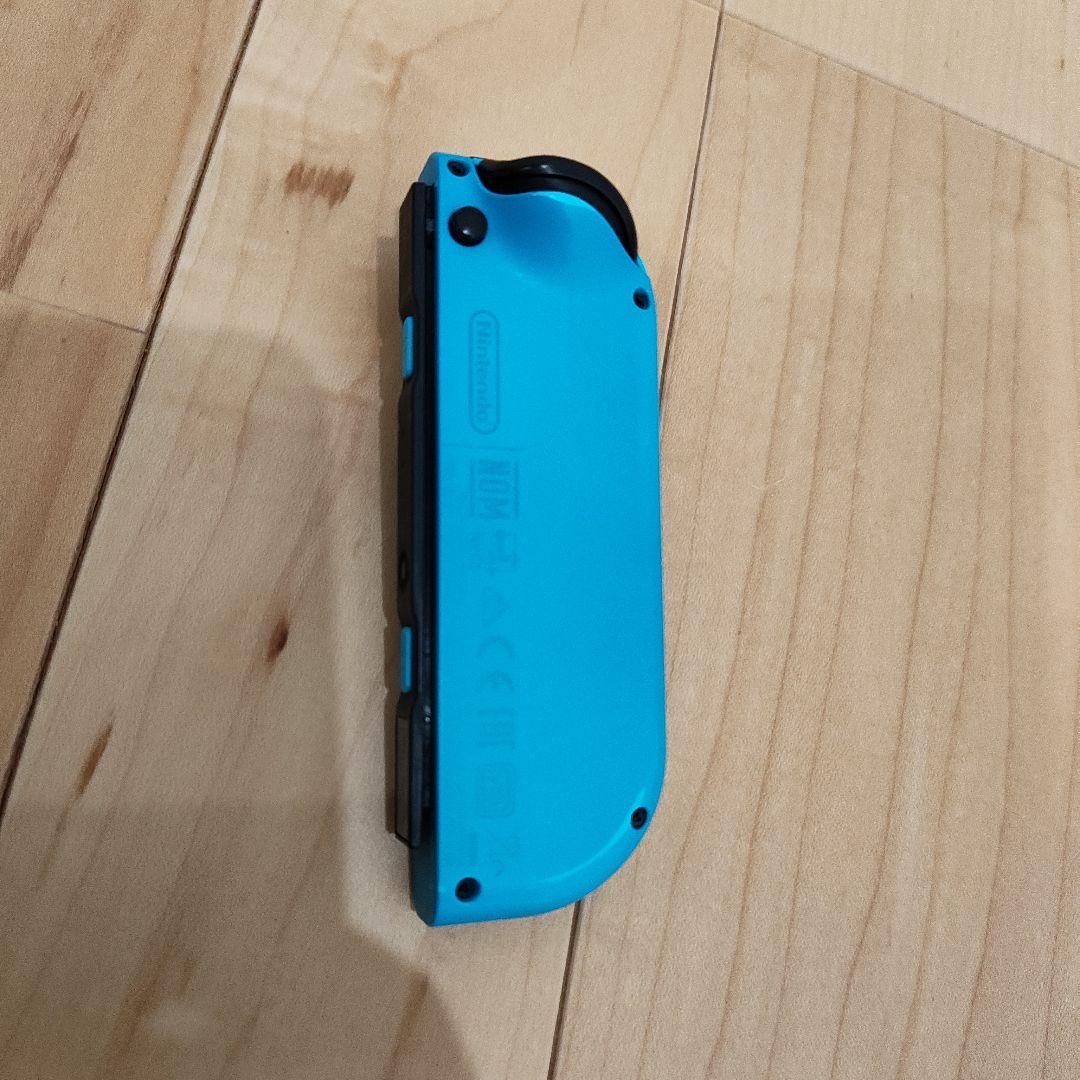 Nintendo Switch 本体 ケース付き ACアダプター無し