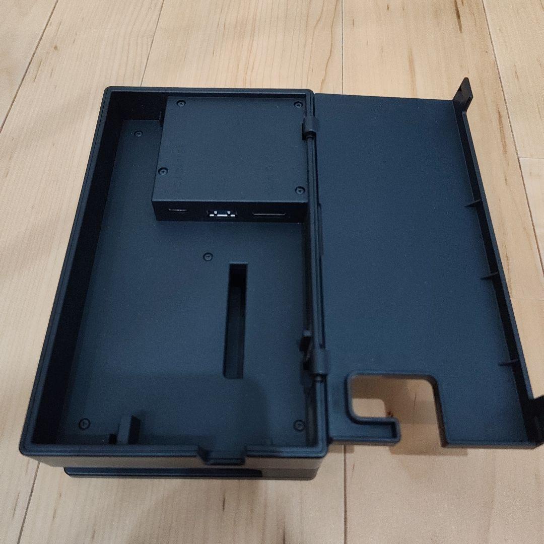 Nintendo Switch 本体 ケース付き ACアダプター無し