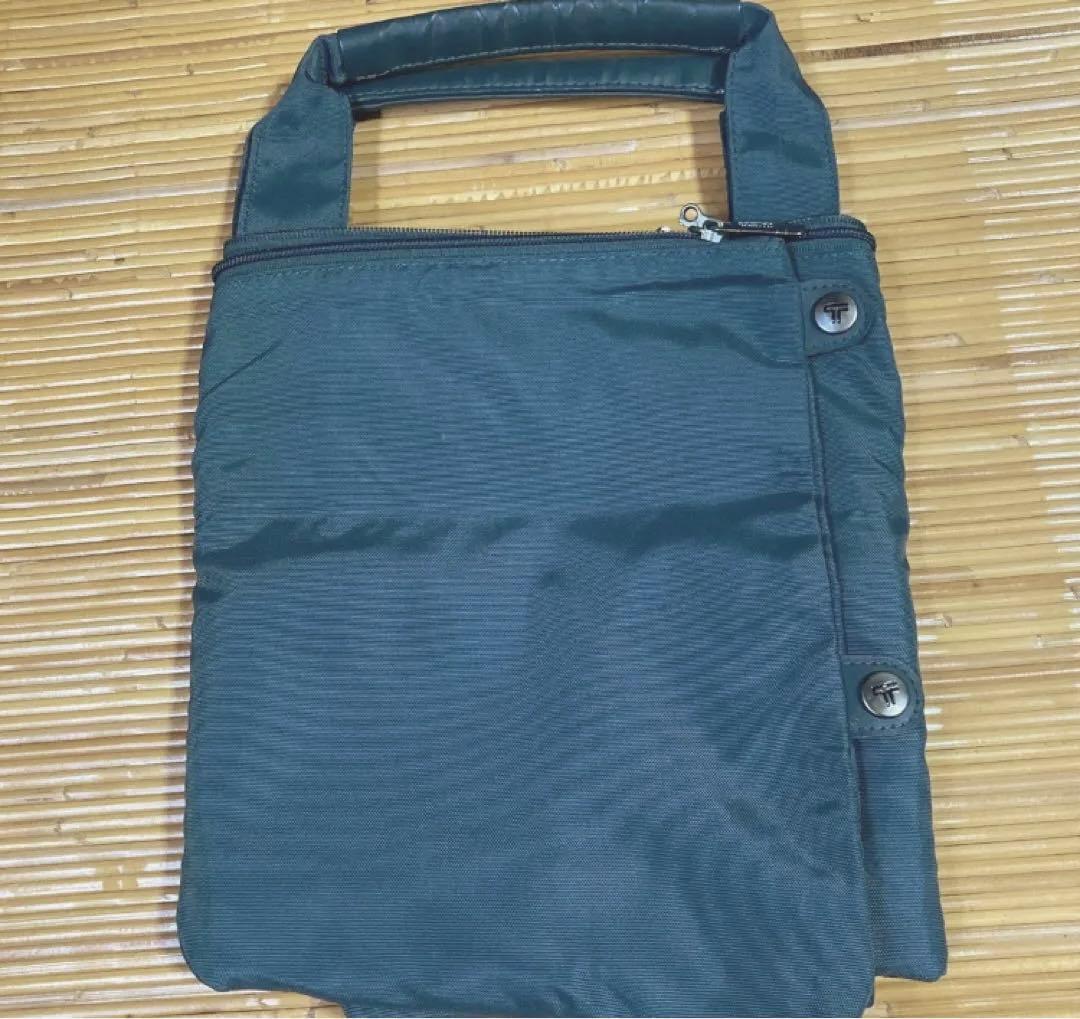 TUMI 折りたたみボストンバッグ　ダークグレー