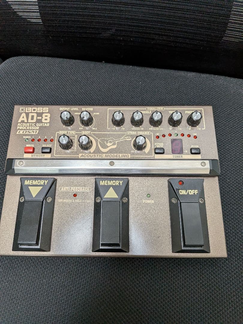 BOSS AD-8 アコースティックギタープロセッサー