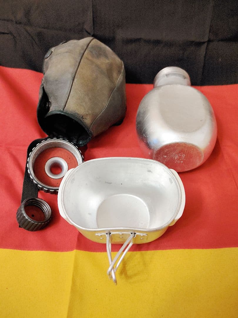 ビンテージ 西ドイツ軍 BGS 国境警備隊 水筒 BGS刻印 キャンティーン