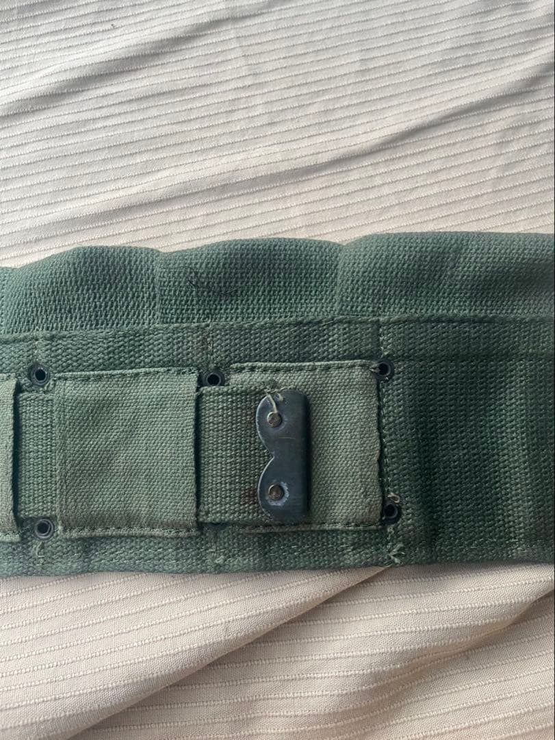 米軍朝鮮戦争ナム戦と採用していたカートリッジベルト