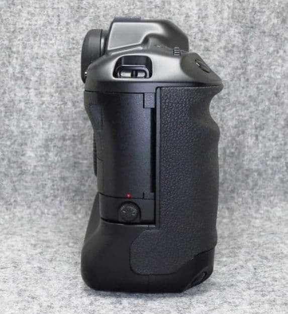 キヤノン　EOS1 HS 初代　ボディー