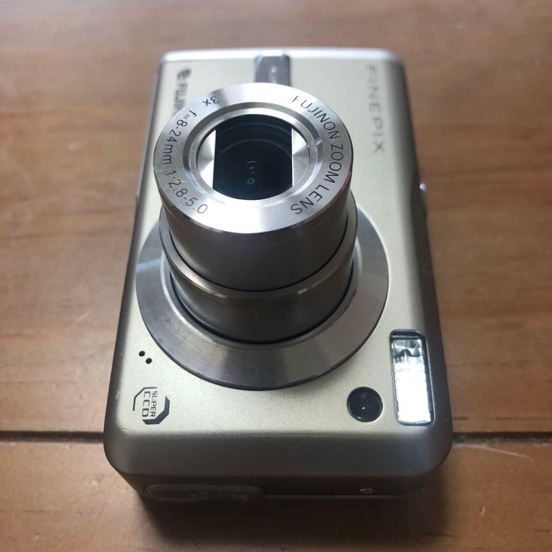 【作例あり】FUJIFILM finepix F30 CCDセンサー コンデジ