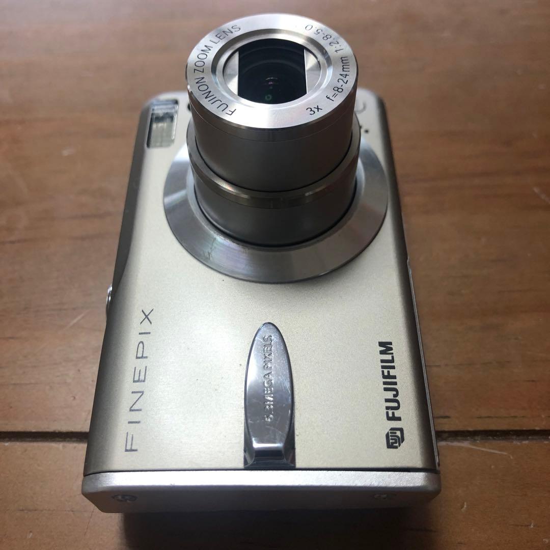 【作例あり】FUJIFILM finepix F30 CCDセンサー コンデジ