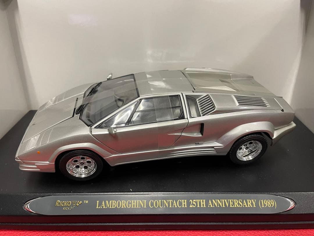 ランボルギーニ　カウンタック25thアニバーサリー1989