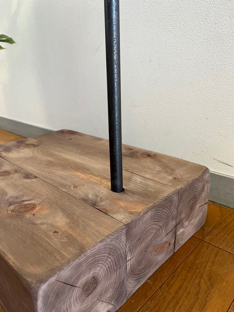 インダストリアル　アイアンコートハンガー　ヴィンテージスタイル　工業系　モダン