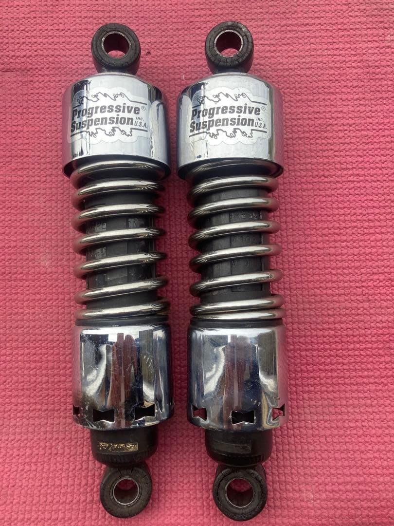 サスペンション　ショックアブソーバー　v-max1200 vmax