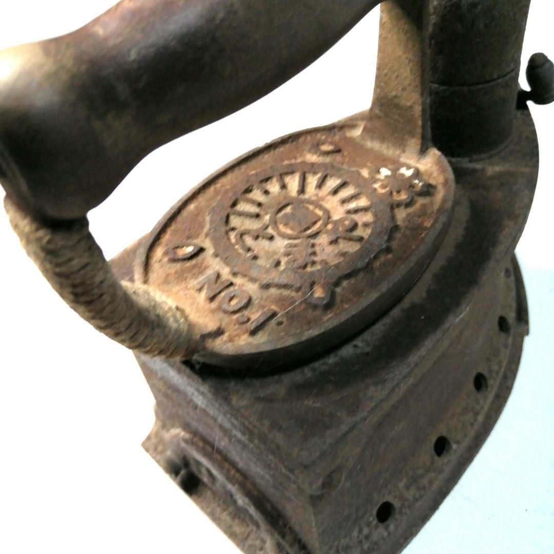 【骨董品】アンティーク・アイロン　昭和レトロ