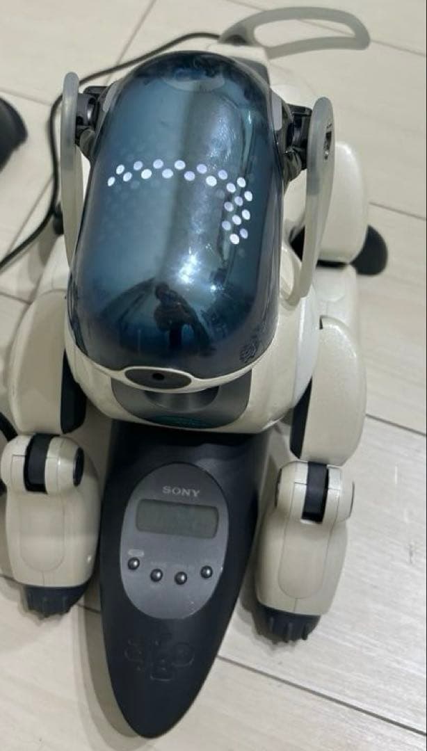 【ジャンク品】Sony AIBO ERS-7ホワイト 充電器付き