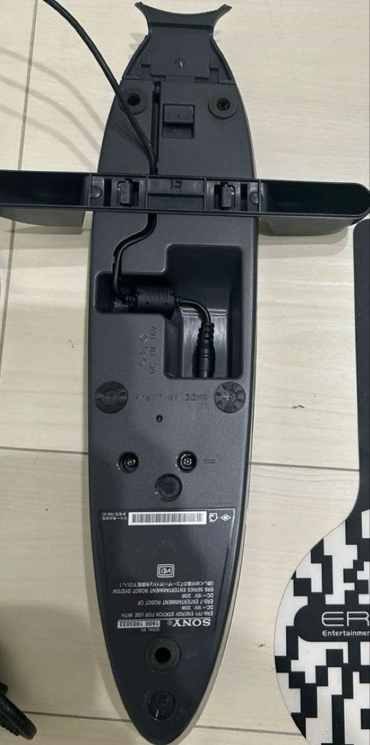 【ジャンク品】Sony AIBO ERS-7ホワイト 充電器付き