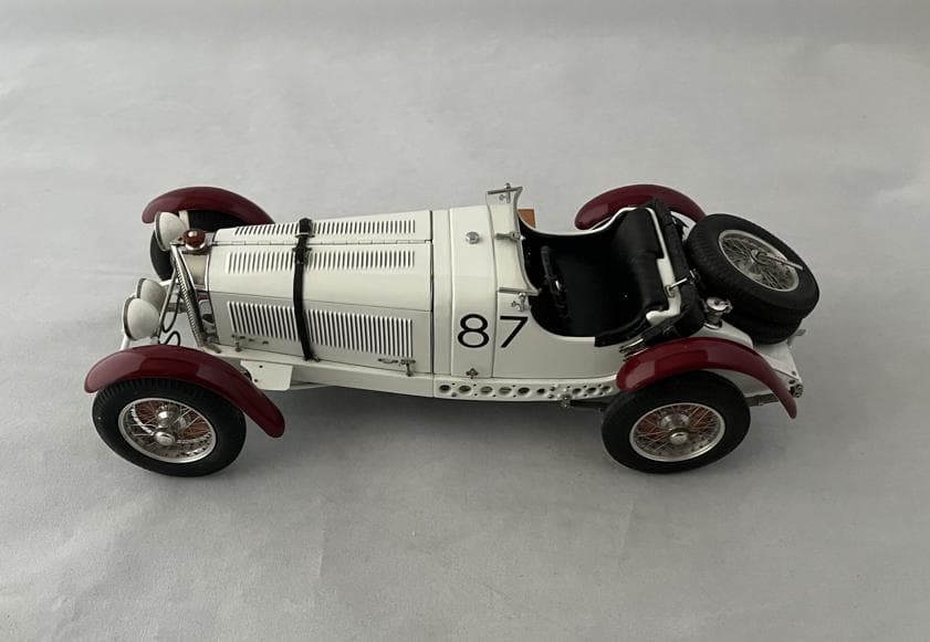 CMC 1/18 メルセデスベンツ SSKLミッレ.ミリア 1931