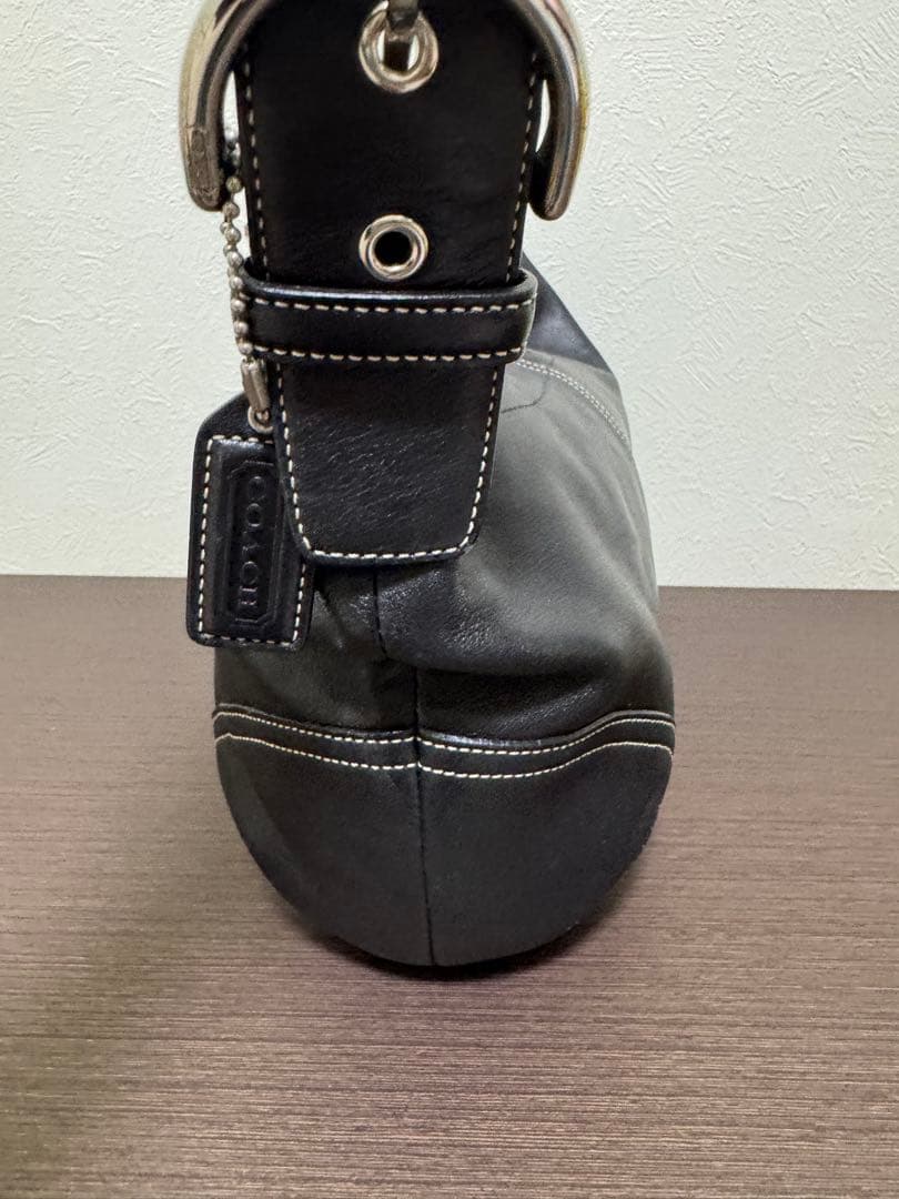C*o様 COACHブラックレザーショルダーバッグ