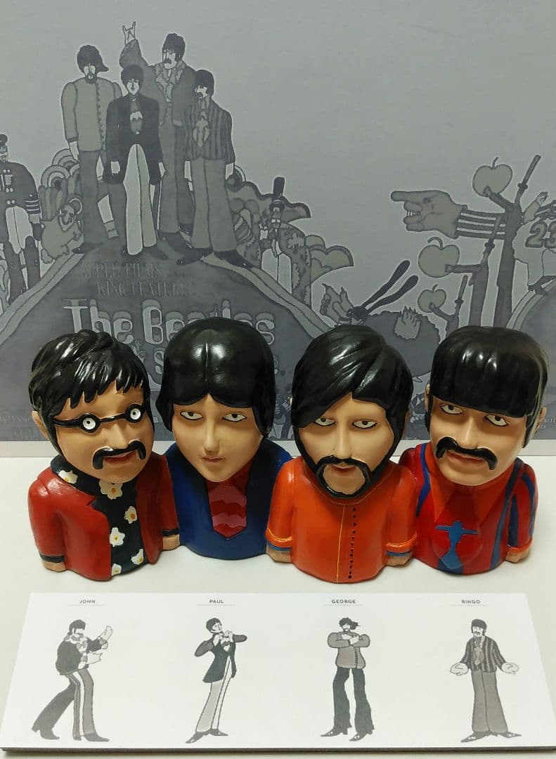 ビートルズ イエローサブマリン人形♣1988年YELLOW SUBMARINE！