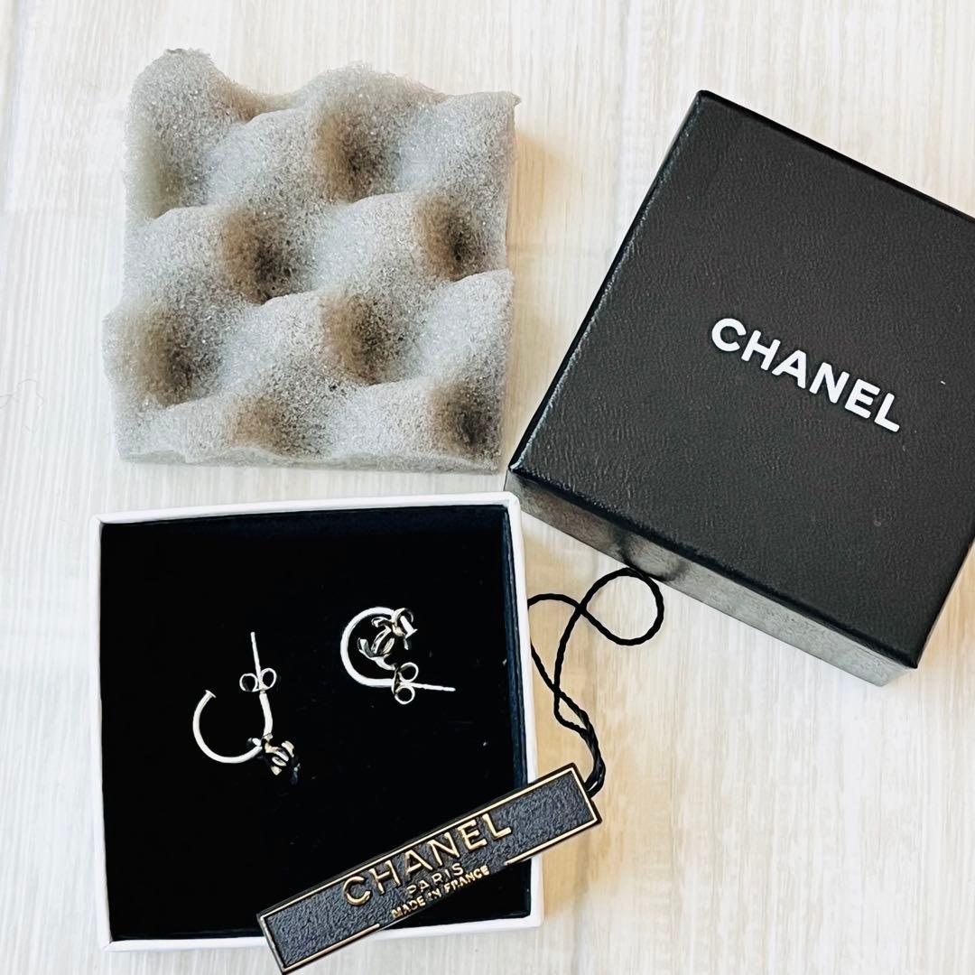 【希少】 ヴィンテージ CHANEL シルバー フープピアス ココマーク 97P